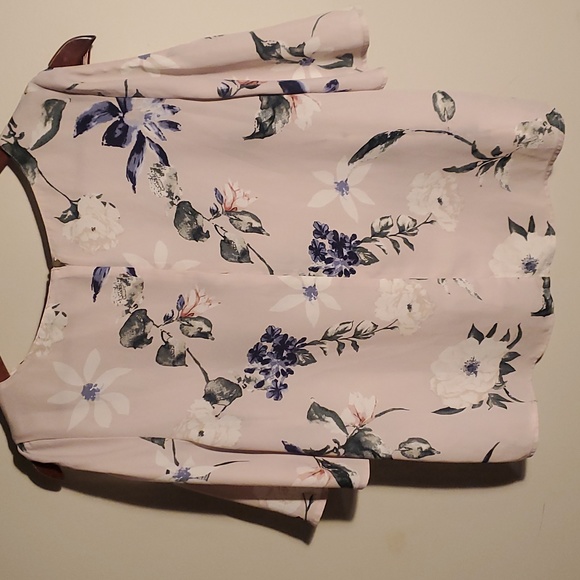 Dynamite Blouse - Picture 5 of 6